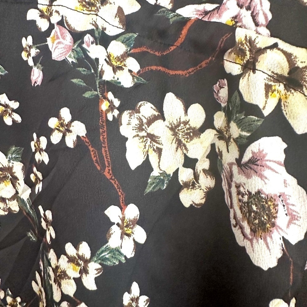 R.-YA Kimono-style Long Sleeve Duster. Gorgeous White Floral Print on Black. OS. - Picture 4 of 7